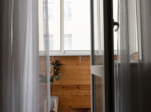 Апартаменты с Видом на Садовую