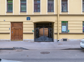 Квартира третья студия на Большом пр. Петроградки