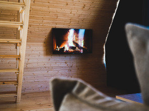 Apartments Luno Cottage