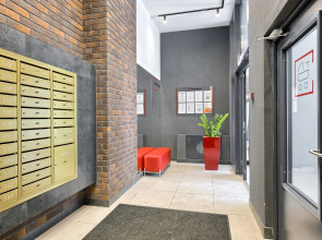 Апартаменты MyHomeYourHome на Пулковском шоссе д.95 к.3