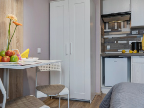 Апартаменты 9 ночей на Есенина