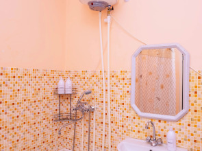 Апартаменты в Шаговой от УГНТУ Черниковка Мира 8