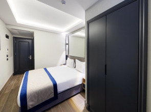 Отель Ahg Atlas Hotel Taksim Boutique