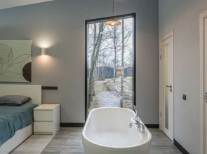 Отель Шепот