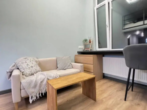 Двухуровневые Апартаменты на Нагорной с красивым видом из окна