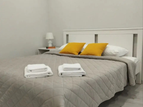 Uyutnaya V Tsentre Goroda Flat