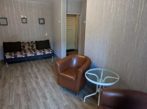 On Day Na Blyuhera 16 Apartments