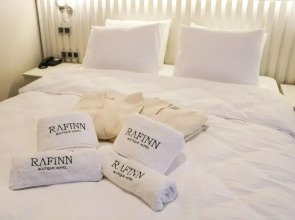 Отель Rafinn Hotel