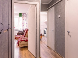 Квартира на Максима Горького 1