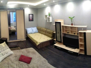 Апартаменты элитные на переулке Трудолюбия с джакузи