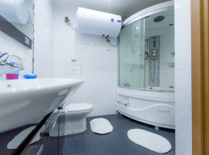 Апартаменты Пять Звёзд на Монакова 33