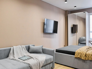 Квартира Просторная Возле Центральной Больницы