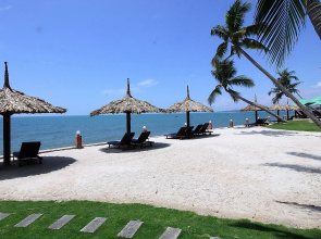 Ocean Place Mui Ne Resort Hotel