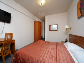 Мини-Отель Апельсин на Академической