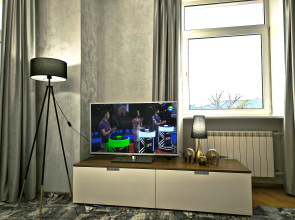 Апартаменты Центр Легендарный Дом под Шпилем | Огромная Трёшка