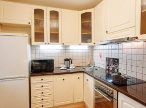 Апартаменты 9 ночей на Чкалова 48