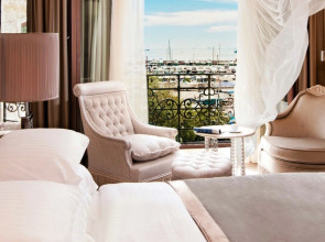 Wyndham Grand Istanbul Kalamis Marina