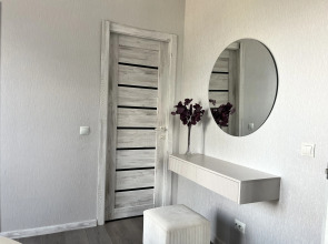 Квартира Комфортная студия на Комарова