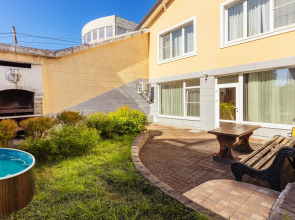 Апартаменты семейные с мангальной зоной