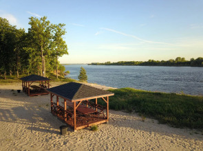 База Отдыха Дубки