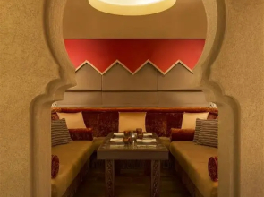 Отель Four Points by Sheraton Sheikh Zayed Road