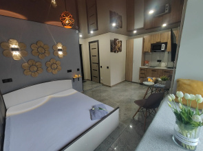 Apartamenty otlicnaa studia naprotiv Sibadi v centre Neftanikov