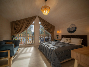 Na 6-7 Chelovek S Sobstvennoy Territoriey Aspen Bloom Private House