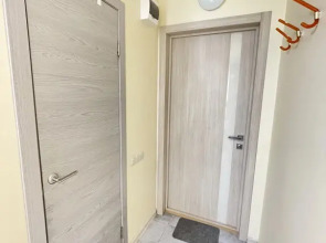 Апартаменты на Широкой