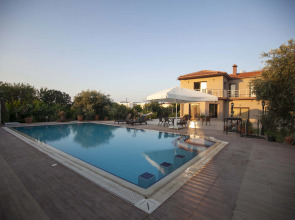 Вилла Hera Kyrenia Gardens