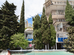 Гостевой Дом Дворик у Причала