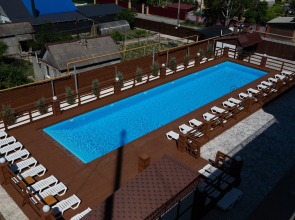 Отель Августин