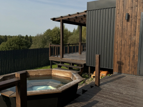 Dom S Baney I Chanom Private house