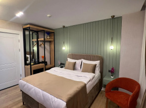 Отель The Galata Aramis