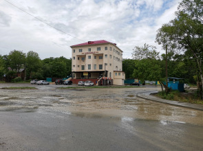 Отель Адмирал