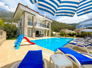 Вилла Rena Villaları - Spacious and Private Pool Villa in Oludeniz