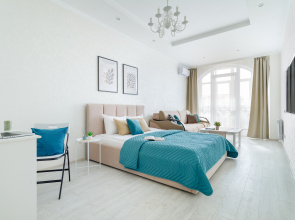 Kvartira s Panoramnym Vidom na Gory ot Home Group