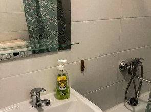 Апартаменты на Бирюзова 6Б