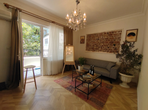 2BR balcony house near Hilton bosphorus hotel Apartments