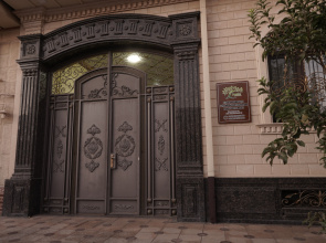 Dasht Guest House