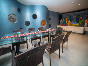 Отель Parkway Inn Hotel & Spa