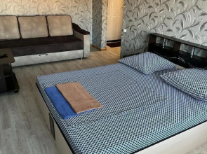 Sutki Kak Doma na Krupskoy 93a Apartments