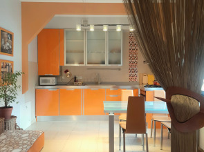 Апартаменты НА ПОБЕРЕЖЬЕ У ОЗЕРА РЯДОМ С МОРЕМ