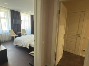 Апартаменты Deluxe c двумя спальнями и сан. узлами на Баумана ApartKazan