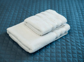 Апартаменты Вираж Возле Аэропорта на 2 Гостя