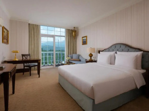 Отель Rixos Almaty