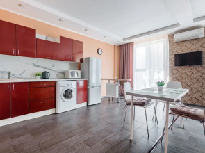 Апартаменты Студия Улучшенная Юг-Апарт на Красной 176