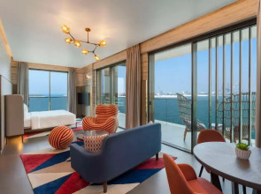 Отель Hyatt Centric Jumeirah Dubai