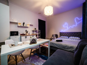 Апартаменты Жуковского 1/2/10 с2 (108)