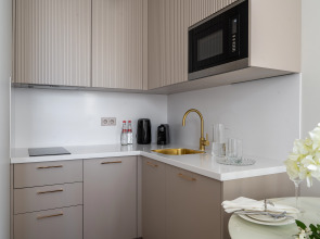 Комплекс апартаментов Grand Royal Residences