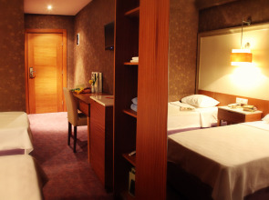 Rayda Hotel — Building 2